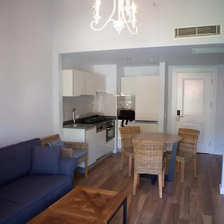 Le Ciel & Wellness Club 酒店 *