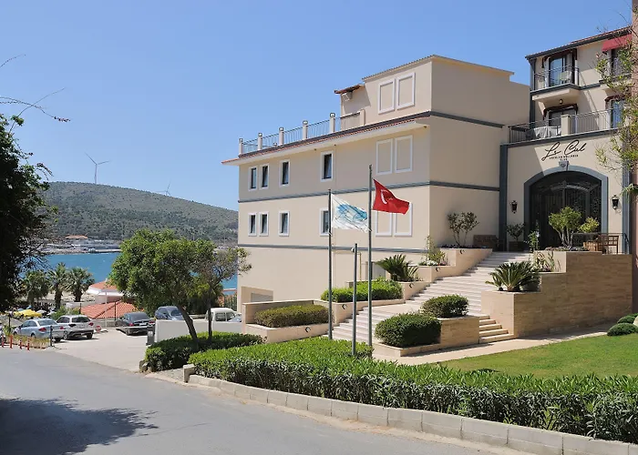 Hotell Le Ciel & Wellness Club Çeşme
